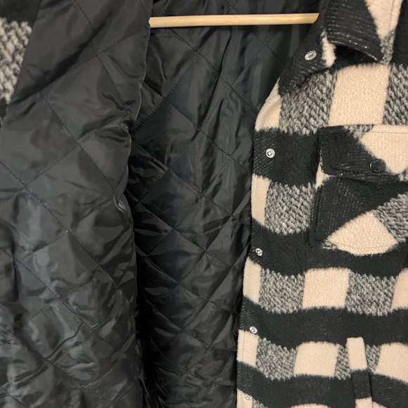 Noisy May Shacket - Picture 3 of 4